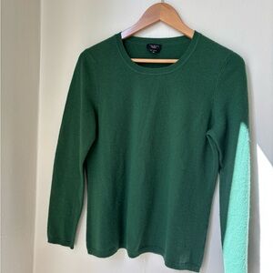 Talbots kelly Green pure Cashmere Sweater